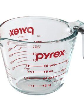Pyrex measuring cup, unused like new